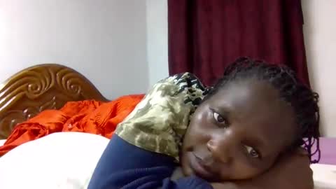 sandra online show from March 30, 6:42 pm