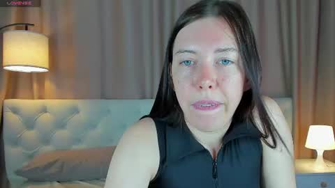 Snapshot of sandra_rosss chatting on June 27, 12:59 am Sandra online show from June 27, 12:59 am