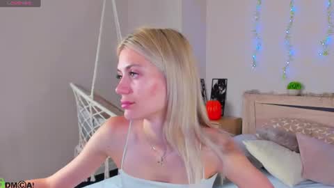 Snapshot of sandraa_anderson chatting on July 20, 11:18 pm sandraa_anderson online show from July 20, 11:18 pm