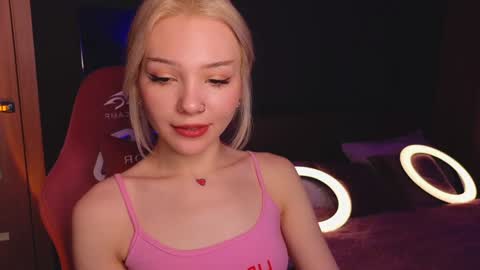 Snapshot of sandraboyl chatting on January 20, 4:21 am Sandy online show from January 20, 4:21 am