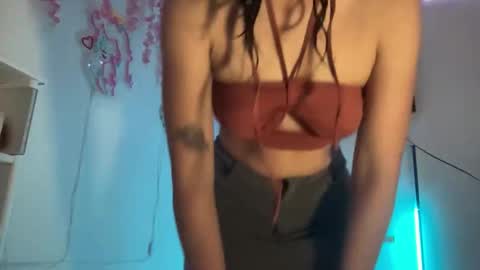 SANDRABREEZE online show from April 17, 4:15 am