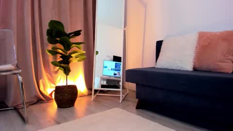 sandra jo online show from October 22, 6:24 am