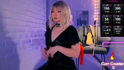 Snapshot of sandralawrence chatting on July 11, 9:38 pm Schedule uploadedTake a look on NEW showAnd 2 Secret shows this month See youhope often online show from July 11, 9:38 pm