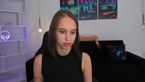 Snapshot of sandrazoe chatting on September 22, 4:14 am San online show from September 22, 4:14 am