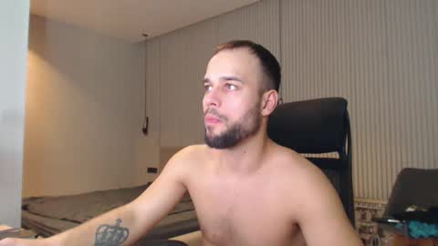 Snapshot of sandro_best chatting on February 28, 3:48 pm DeAlex online show from February 28, 3:48 pm