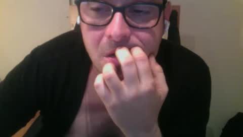 Snapshot of sandrolickyou chatting on December 2, 1:00 am sandrolickyou online show from December 2, 1:00 am
