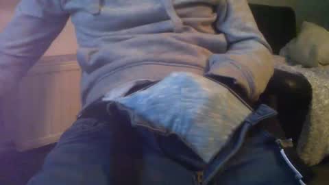 Snapshot of sandrothebig chatting on February 22, 6:41 pm sandrothebig online show from February 22, 6:41 pm