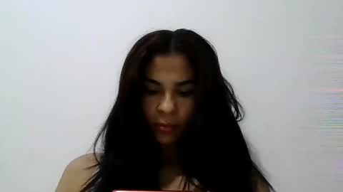 Snapshot of sandycrus112021 chatting on December 14, 12:01 am sandycrus112021 online show from December 14, 12:01 am