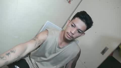 sangre_adamusxxx online show from April 19, 5:51 am