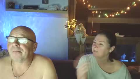 sanroom online show from November 14, 3:44 pm