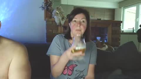 sanroom online show from November 22, 2:49 pm