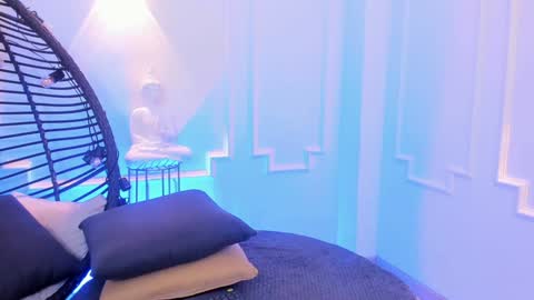 Snapshot of santa_m chatting on December 20, 10:16 am sofia online show from December 20, 10:16 am