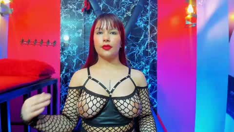 Snapshot of santa_m chatting on February 1, 4:56 am sofia online show from February 1, 4:56 am