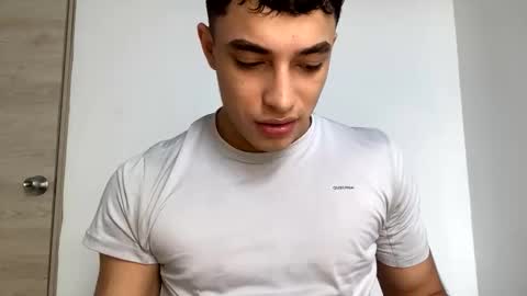 santi36rt online show from May 26, 8:49 pm
