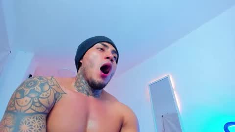 Snapshot of santi__ferrer chatting on September 9, 6:24 am Santi Ferrer online show from September 9, 6:24 am