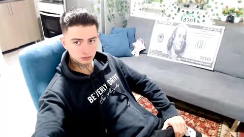 santi_ss online show from February 11, 1:21 am