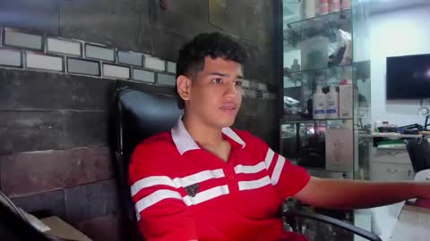 santi online show from November 7, 10:32 pm