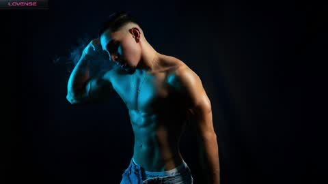 Santiago Seans online show from April 5, 2:03 pm