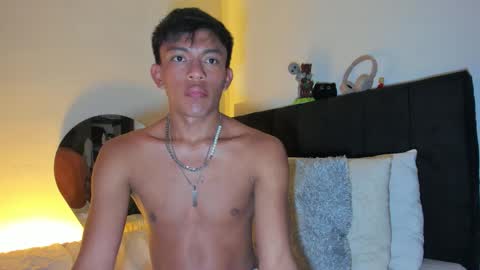 santi online show from January 19, 1:31 am