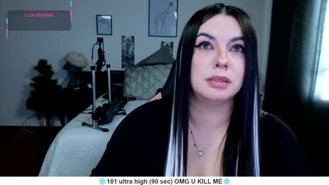 Liah Santos online show from April 10, 12:10 pm