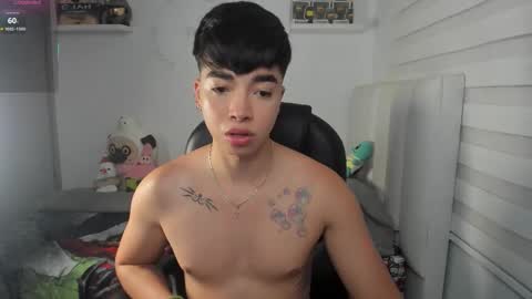 Mr. Santiago online show from February 25, 1:43 pm