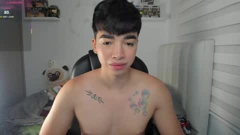 Mr. Santiago online show from April 17, 1:36 pm