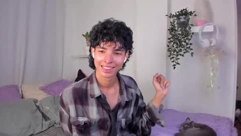 kitty online show from February 3, 11:54 pm