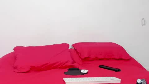 Snapshot of santy_of1 chatting on May 27, 3:09 pm santy_of1 online show from May 27, 3:09 pm