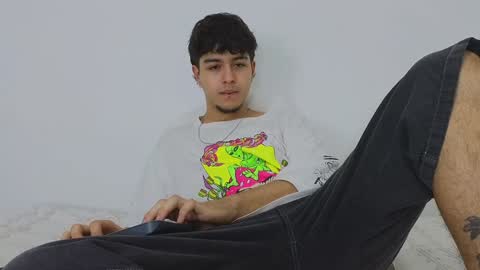 Snapshot of santybig18 chatting on January 30, 12:07 am santybig18 online show from January 30, 12:07 am