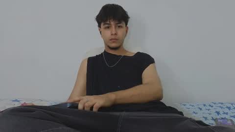 Snapshot of santybig18 chatting on March 3, 3:52 am santybig18 online show from March 3, 3:52 am