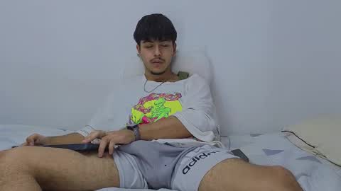 Snapshot of santybig18 chatting on November 14, 9:46 pm santybig18 online show from November 14, 9:46 pm