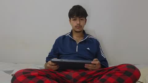 Snapshot of santybig18 chatting on November 17, 7:58 am santybig18 online show from November 17, 7:58 am