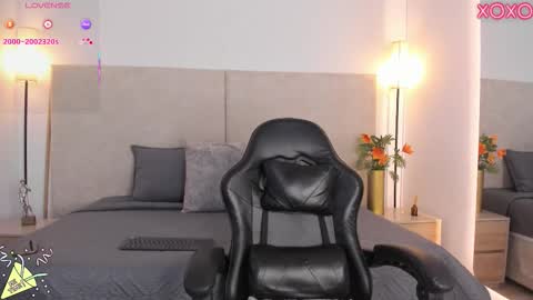 Saori  online show from March 4, 11:49 am