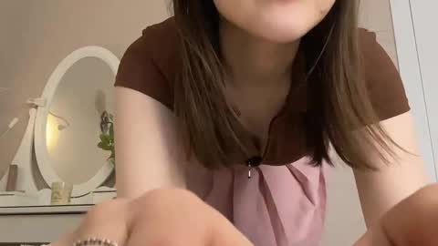 Anny online show from February 15, 7:51 am