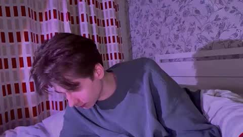 Snapshot of sapph1res chatting on February 25, 5:22 pm sapph1res online show from February 25, 5:22 pm