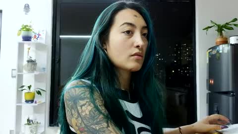 Snapshot of sapphire_mei866 chatting on May 12, 12:08 am safir online show from May 12, 12:08 am