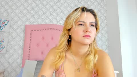 Sara online show from February 4, 3:44 am