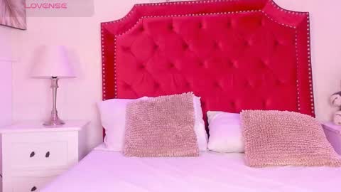  SARA online show from October 14, 11:33 am