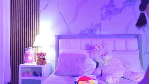  SARA online show from November 9, 11:30 am