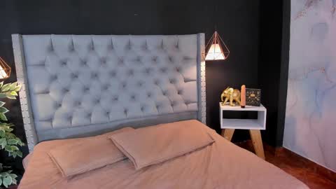 YENIFER  online show from January 19, 11:12 am