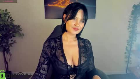 Sara online show from March 21, 9:14 am