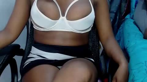 Sara Greyx online show from March 1, 11:47 pm