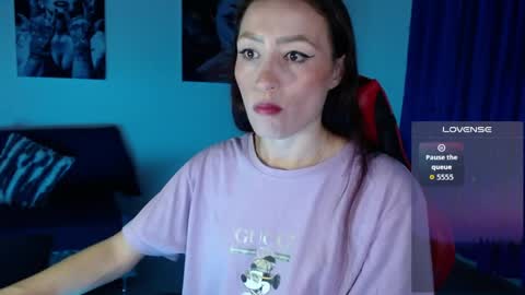 Sara online show from April 15, 4:08 am