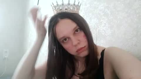 Snapshot of sara_liss chatting on July 21, 12:29 pm sara_liss online show from July 21, 12:29 pm