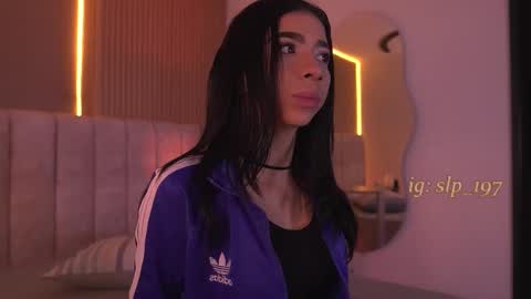 sara_lopee1 online show from February 7, 11:58 am