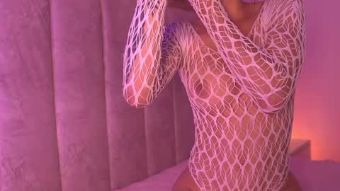 Snapshot of sara_lopee1 chatting on April 24, 12:07 pm sara_lopee1 online show from April 24, 12:07 pm