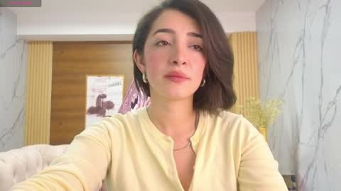 Sara  online show from May 28, 1:41 pm