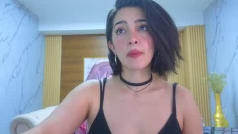 Sara  online show from July 7, 1:48 pm