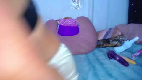 Sara Parker online show from July 13, 2:36 am