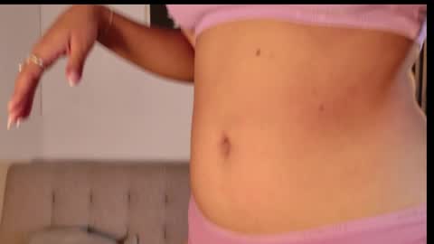 sara_rosee_e online show from May 26, 1:51 pm